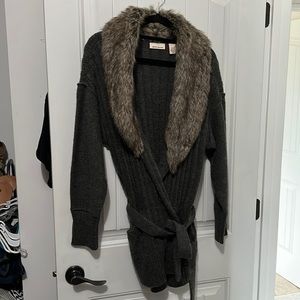 DKNY fur collar cardigan. Size 14/16 NWOT